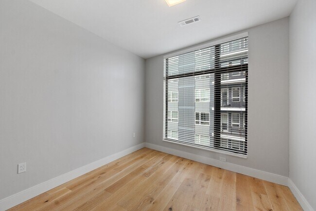 Foto del edificio - 191 Washington St