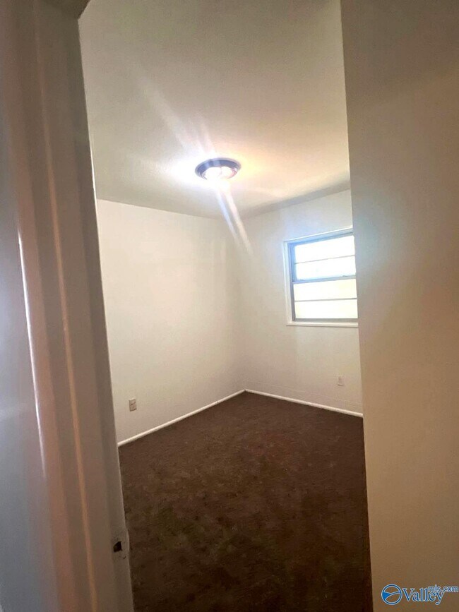 Foto del edificio - 2214 Evans Ave NW