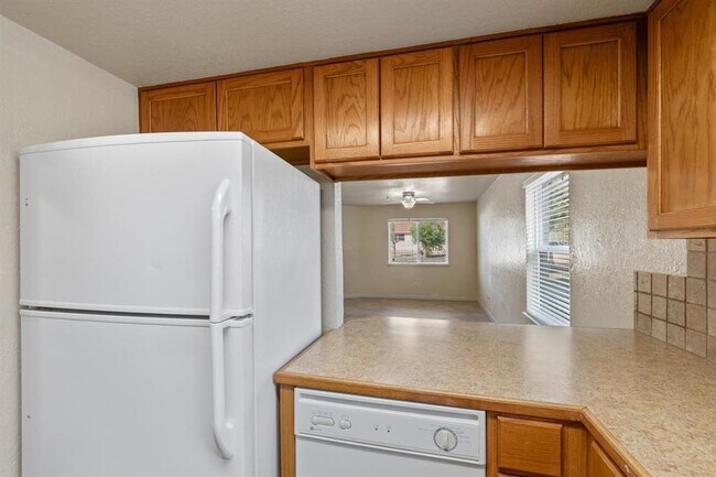 Foto del edificio - 115 Rhonda Dr