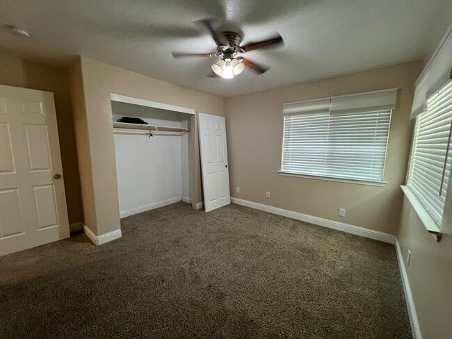 Building Photo - 1741 Wildflower Cir
