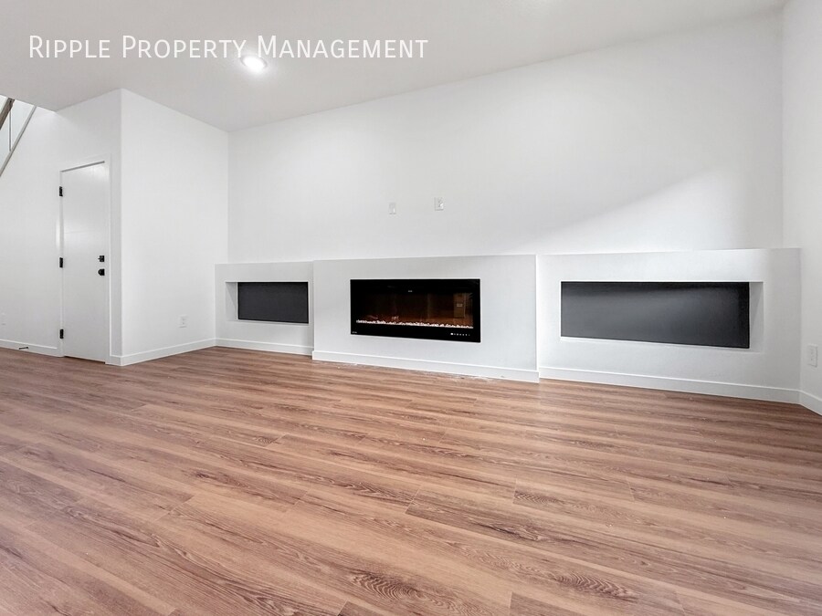 Photo principale - Fantastic 3 Beds, 2.5 Baths Townhouse | No...