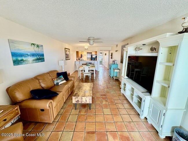 Foto del edificio - 8500 Ridgewood Ave