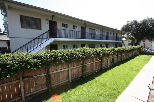 Foto del edificio - Oak Street Garden
