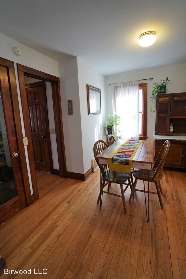 Foto del edificio - 3 br, 2 bath House - 1845 E. Main St.