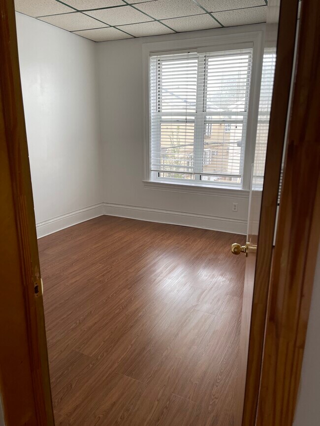 Bedroom 2 - 2343 E 22nd St