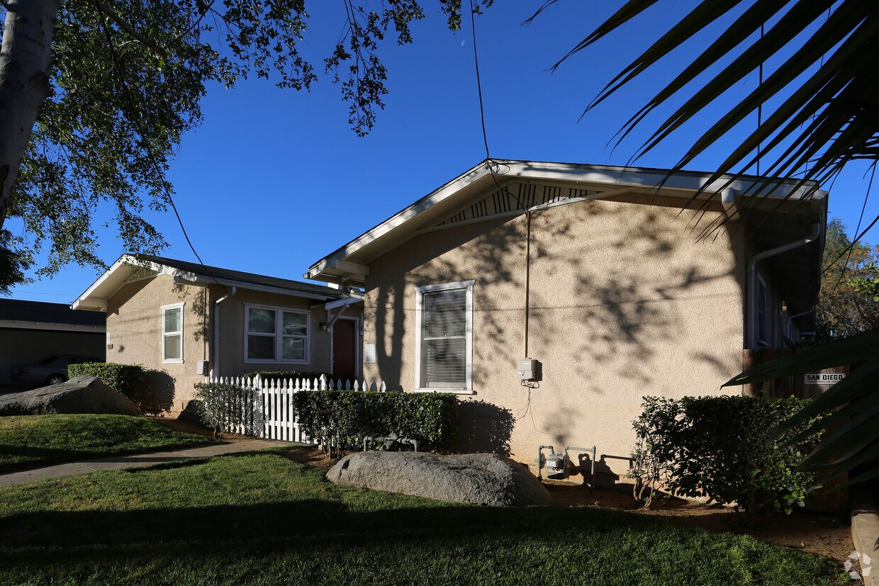 Foto del edificio - 1203 S Maple St