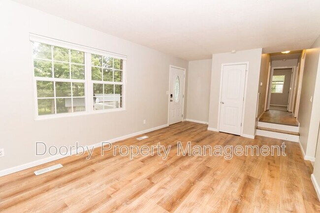 Foto del edificio - 9134 Westminister Cir Dr