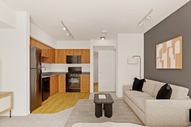 Building Photo - 10400 NE 2nd St