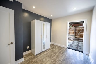 Building Photo - 642 Bonair Way