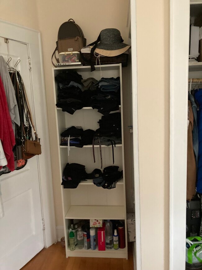 Foto del edificio - 326-1 Wayne St