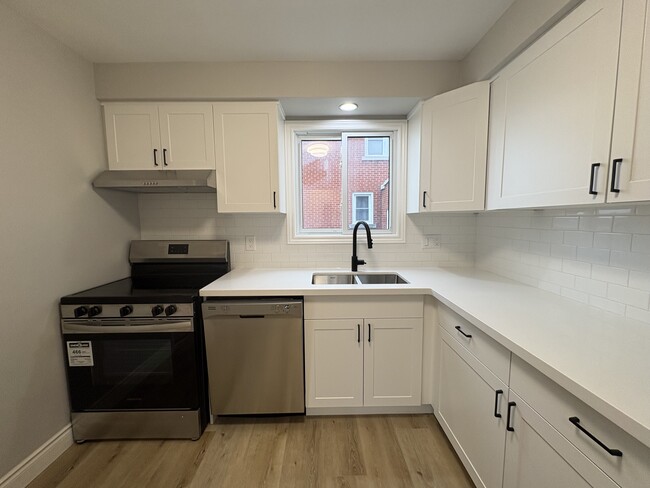Building Photo - 105 Morgan Avenue Kitchener Ontario N2A 2M4