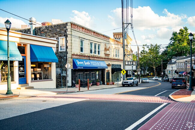 Buon Gusto Pizzeria & Grill is known for its delicious pies and atmosphere in Bala Cynwyd.
