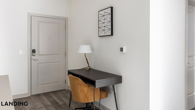 Building Photo - 2900 4th Ave NW