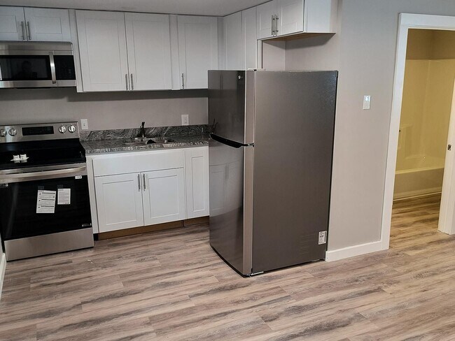 Foto del edificio - 143 E Main St