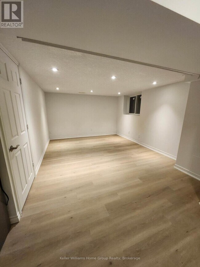 Photo du bâtiment - 45 Clythe Creek Dr