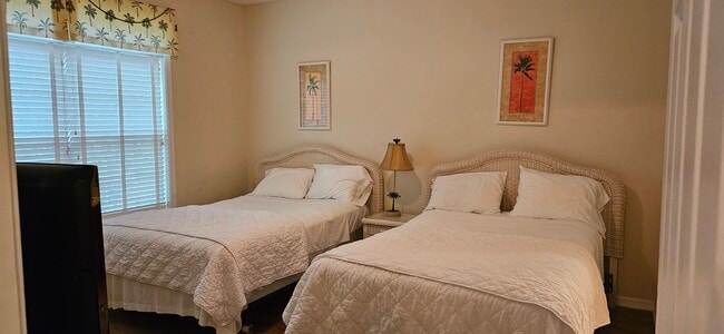 Foto del edificio - 142 Scotch Broom Dr
