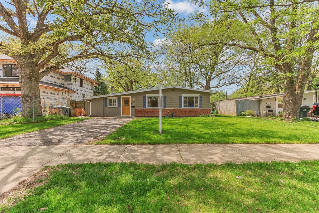 1430 Magnolia St, Glenview, IL 60025 House Rental in Glenview, IL