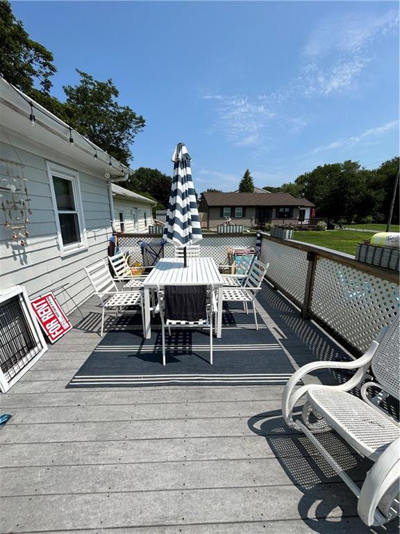 Foto del edificio - 87 Knowlesway Ext