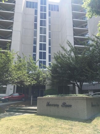 Building Photo - 900 19th Ave S