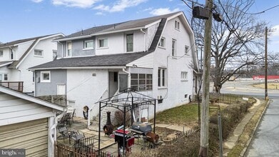 Building Photo - 934 Paoli Pike