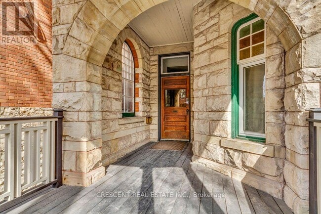 Building Photo - 83 Madison Ave