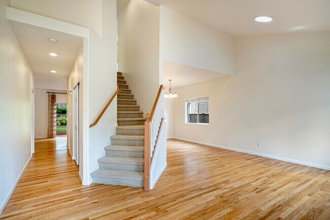 Foto del edificio - 2515 248th Pl NE