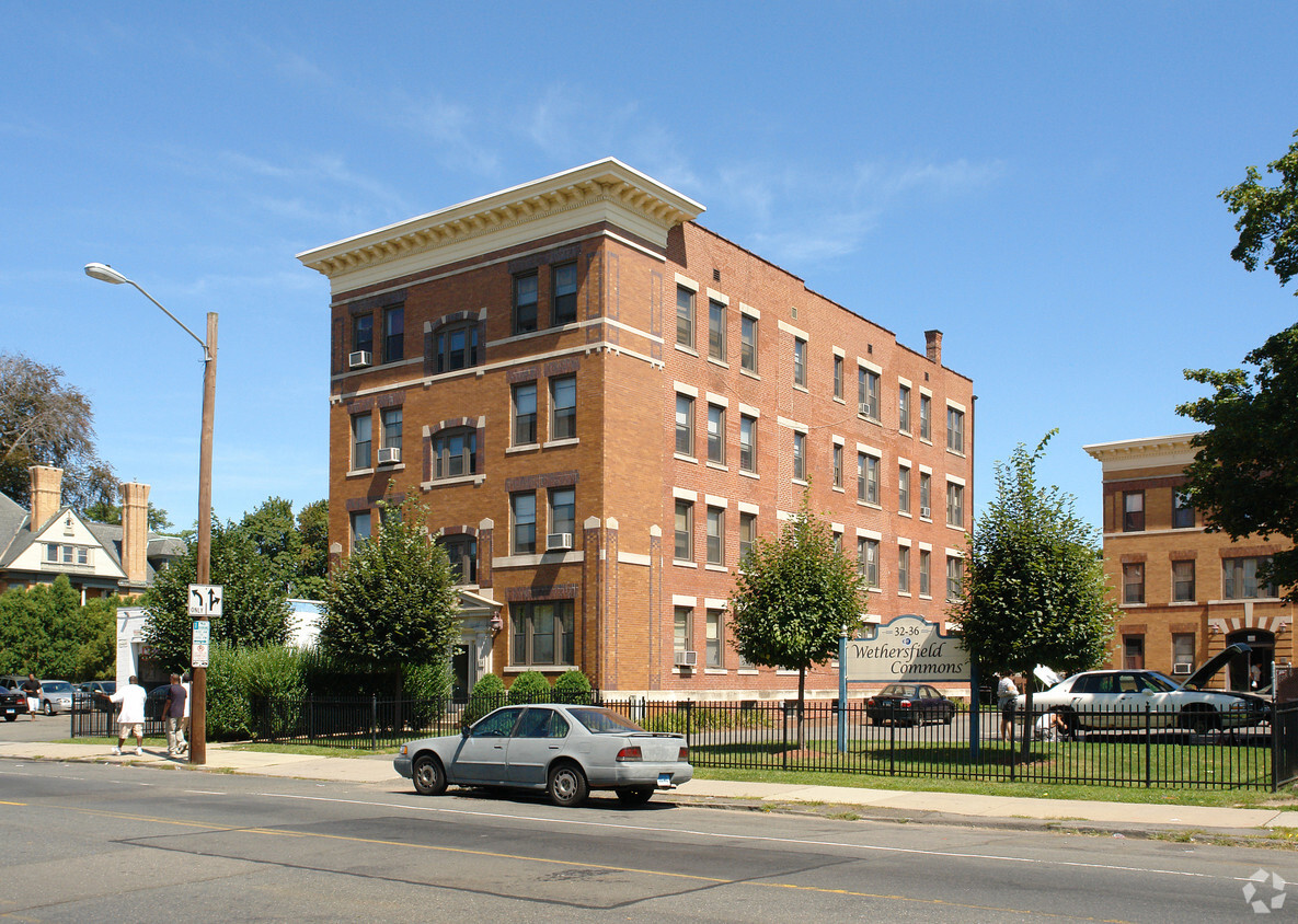 Primary Photo - 32 Wethersfield Ave