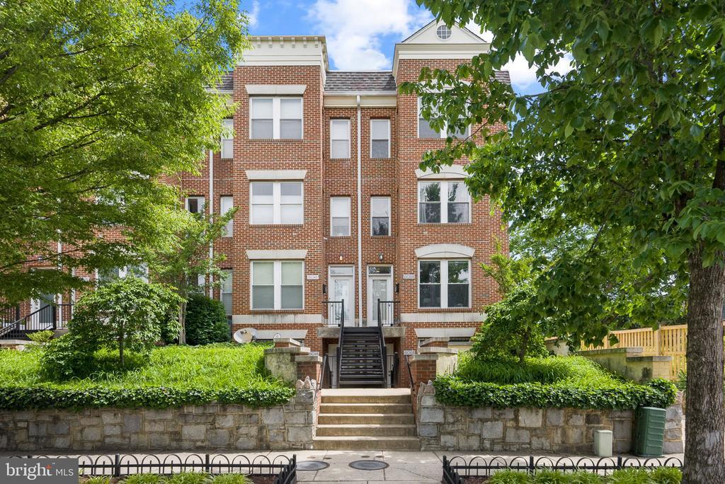 Primary Photo - 606 Kentucky Ave SE