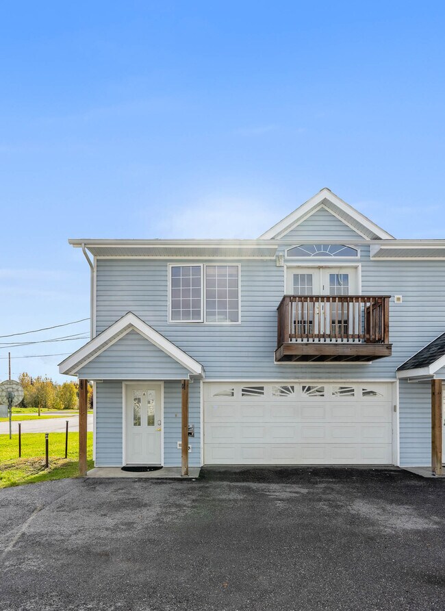 Building Photo - 2675 Bald Eagle Ct