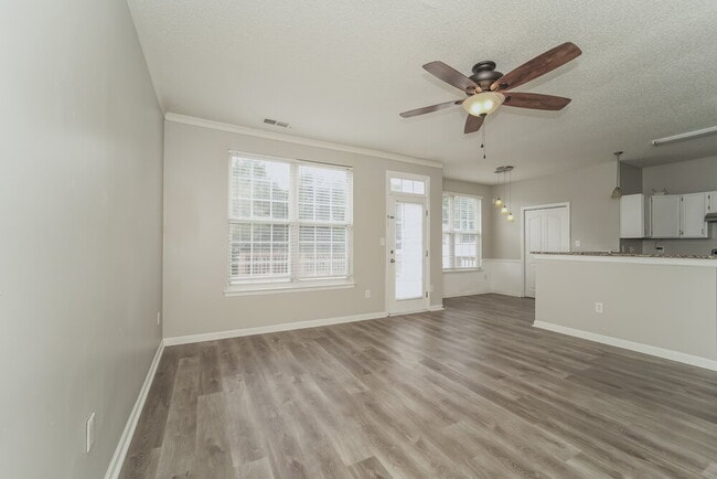 Building Photo - 4705 Fox Thorne Dr