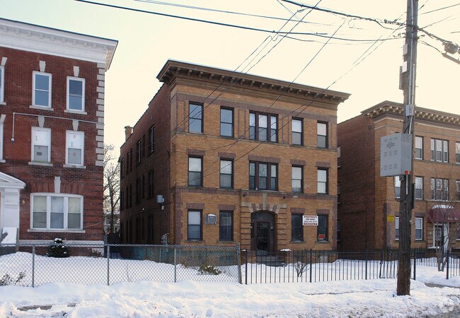 Foto del edificio - 45-47 Shultas Pl