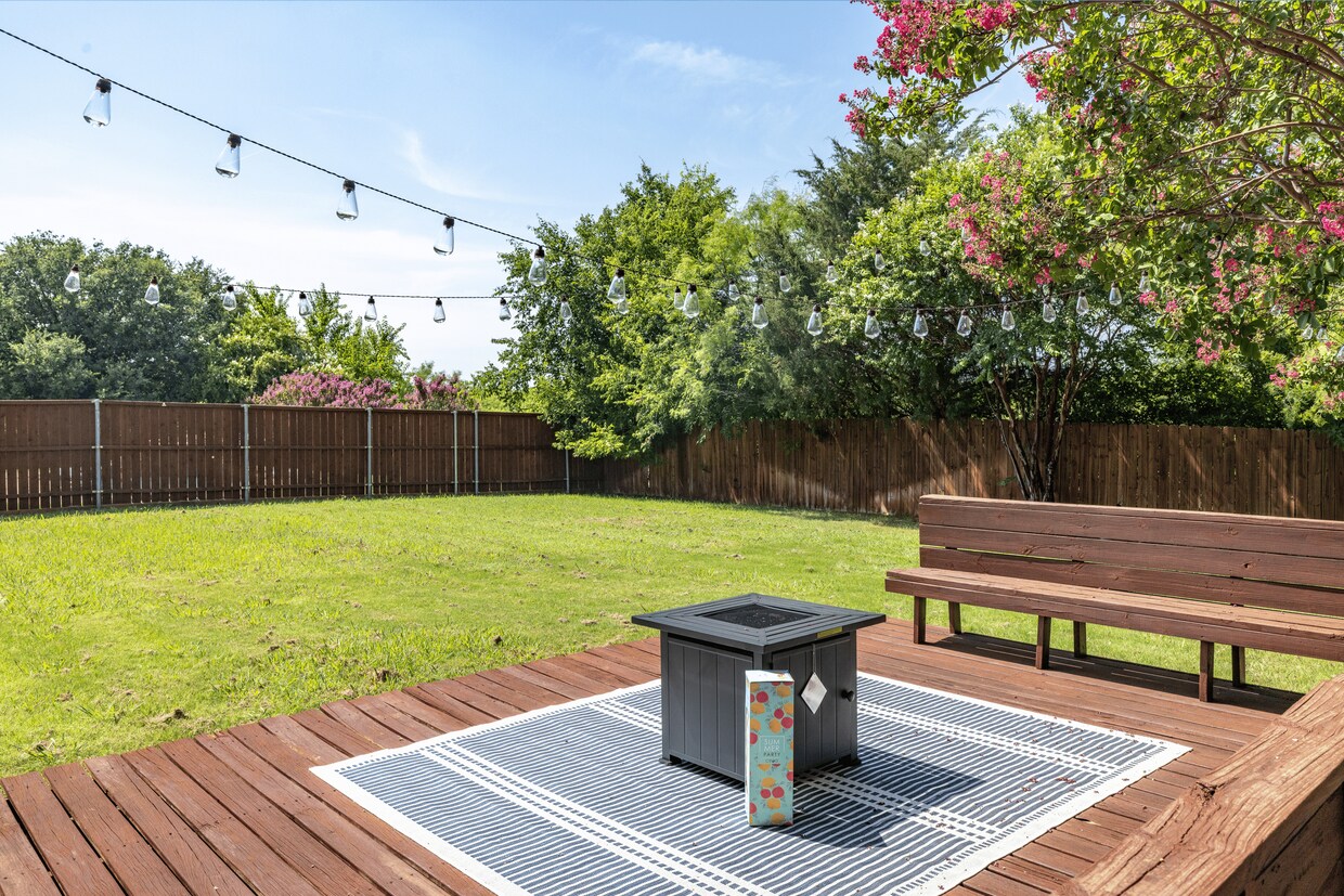 Foto principal - 2524 Coffey Dr