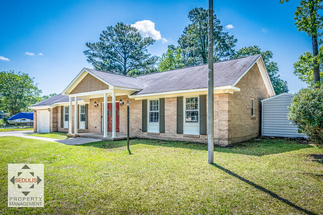 Building Photo - 114 6 Iron Ln