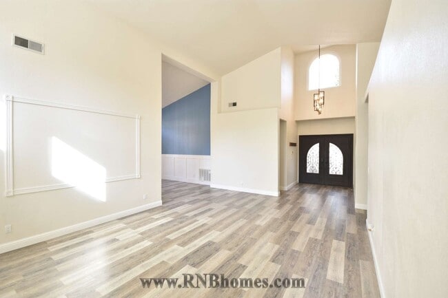 Building Photo - 428 Rockport Cir