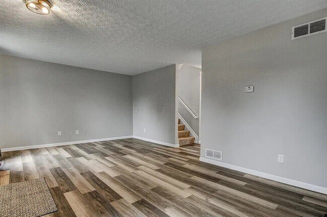 Foto del edificio - 1962 Manley Way