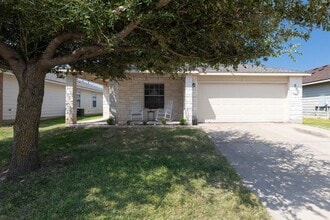 Building Photo - 718 Sugar Brook Dr