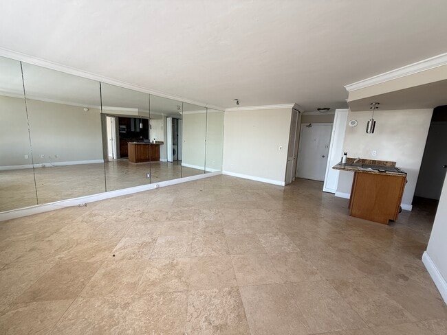 Photo - The Amethyst Apartment