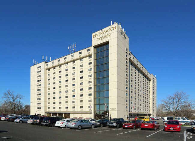 364 W Lane Ave Columbus Oh 43201 Apartments Columbus Oh Apartments Com