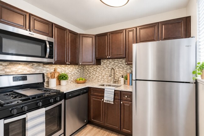 Building Photo - Charlesmont Apartment Homes
