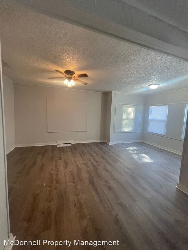 Building Photo - 4 br, 1 bath House - 1413 Carey Ave.