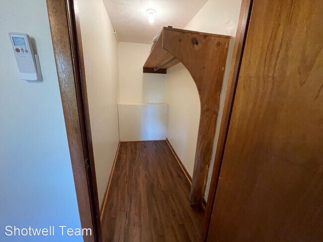 Building Photo - 2 br, 1 bath House - 4913 Ethel Ln