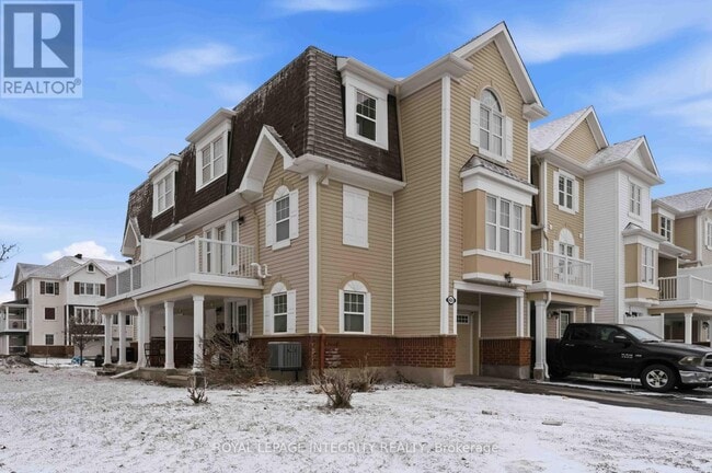 Building Photo - 425 Gerardia Ln