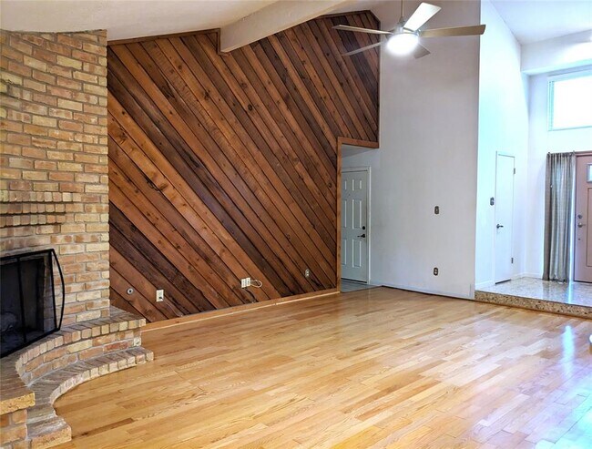 Building Photo - 22331 Waynoka Rd