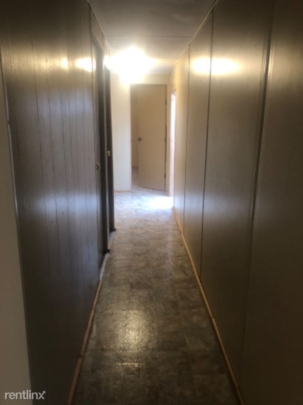 Building Photo - 329 Salt Springs Rd