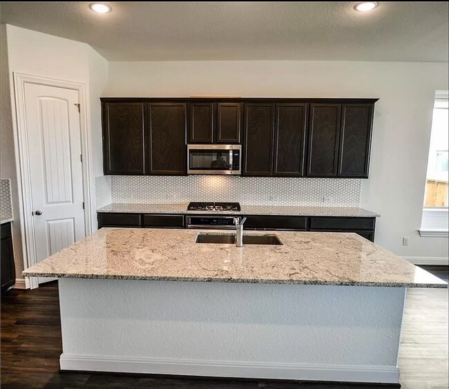 Foto del edificio - 1504 McKinney Dr