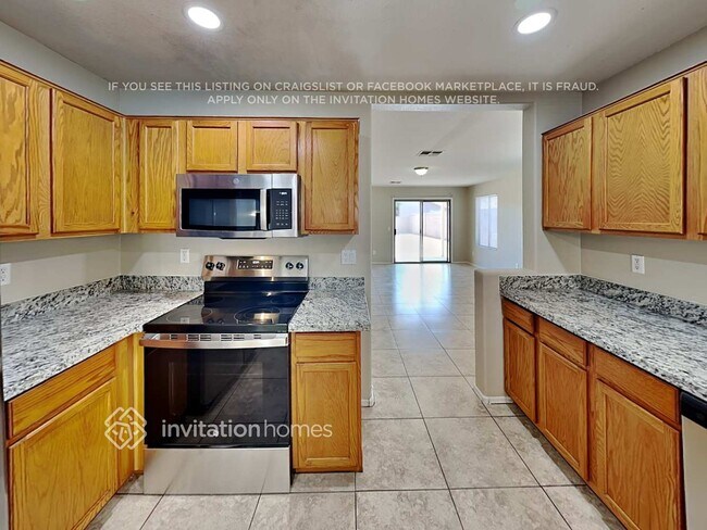Foto del edificio - 8109 W Whyman Ave