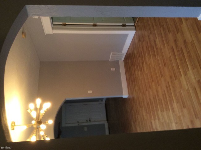 Foto del edificio - 714 NW 25th St