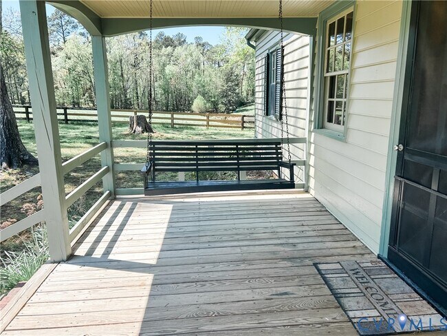 Foto del edificio - 1346 Hockett Rd