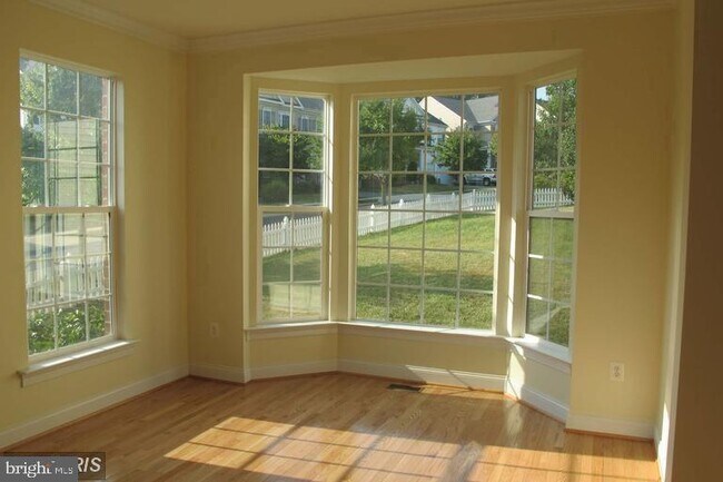 Foto del edificio - 12338 Cherry Branch Dr