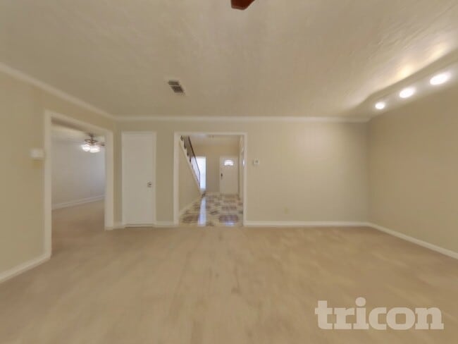 Building Photo - 12027 Arrowhead Glen Dr